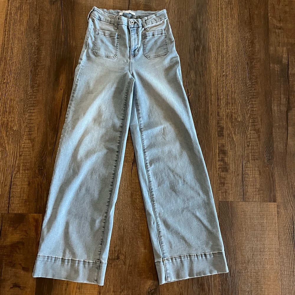 Celebrity Pink Light Blue Wide-Leg Jeans with Front Patch Pockets